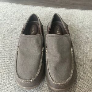 Mens Crocs Santa Cruz Slip On Shoes- NWOT